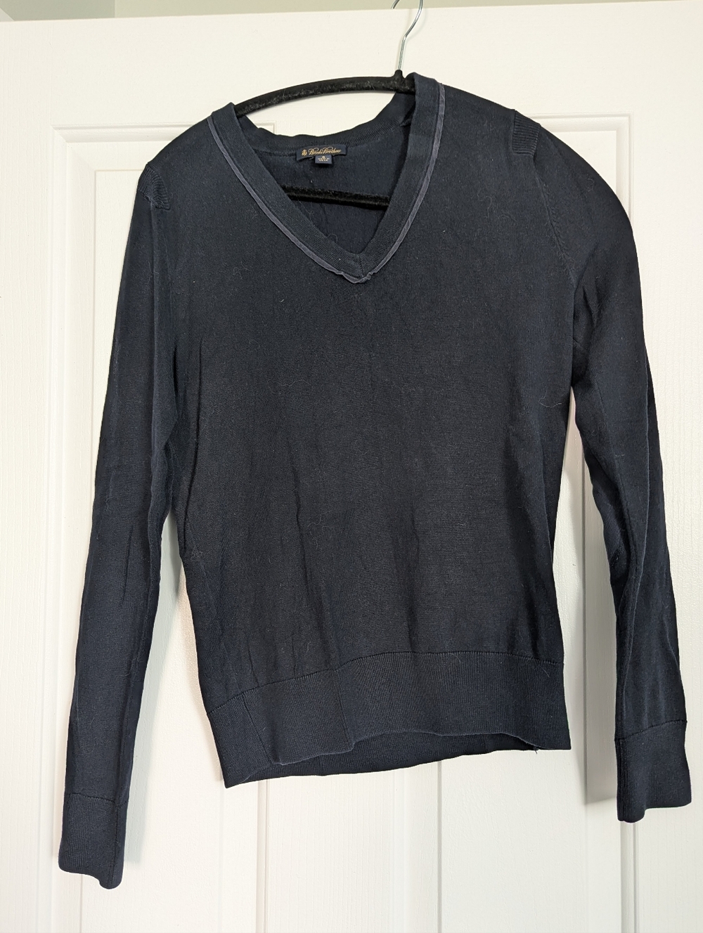 Brooks Brothers Navy V-Neck Women's Sweater